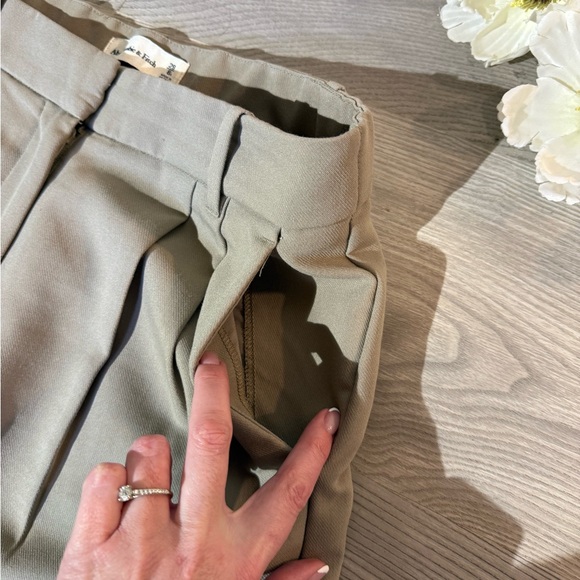 Abercrombie & Fitch Sloane Tailored Tan Wide-Leg Pants - Picture 9 of 16